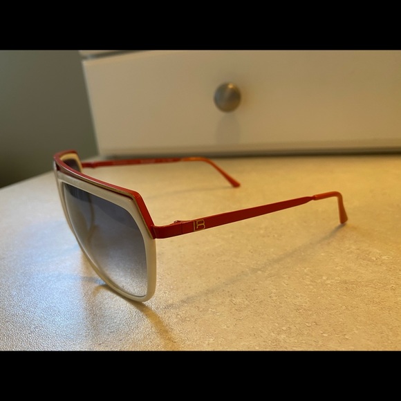 Oversized Sunglasses (Laura Biagiotti) - Picture 4 of 4